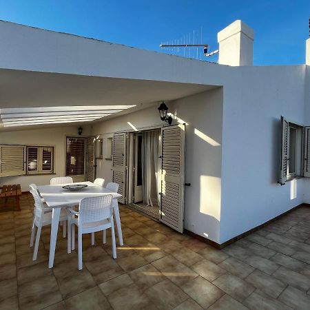 Cala Gonone Holiday Flats エクステリア 写真