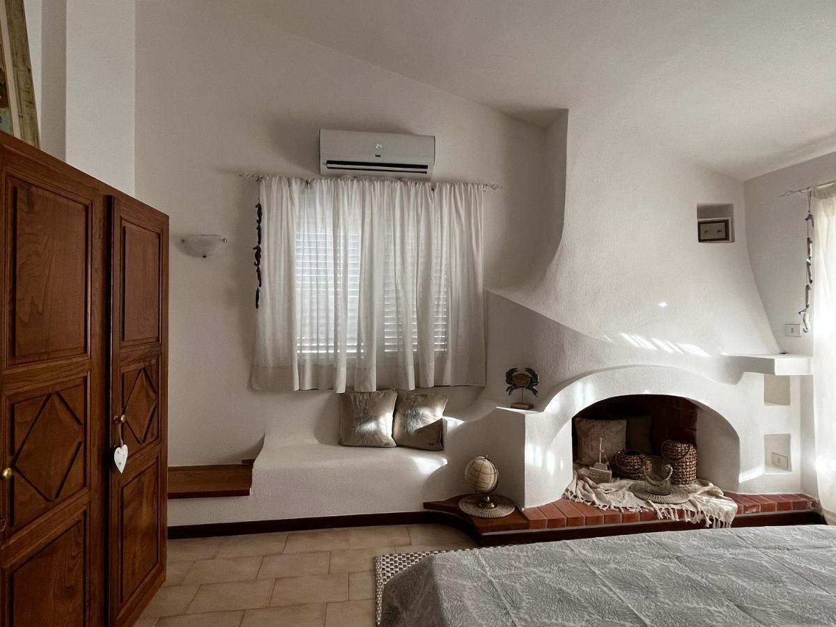 Cala Gonone Holiday Flats エクステリア 写真